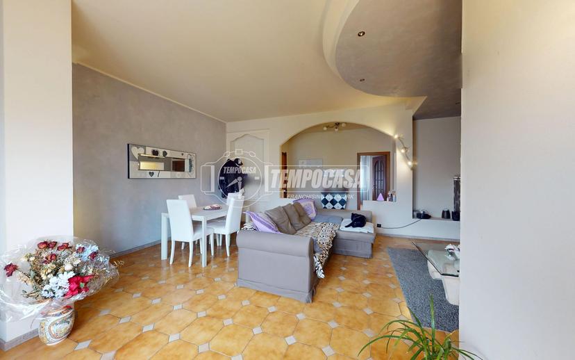 Quadrilocale in Via Monte Rosa 14, La Loggia — foto 3 di 5