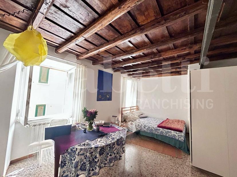 Monolocale in Via Baccina  23, Roma