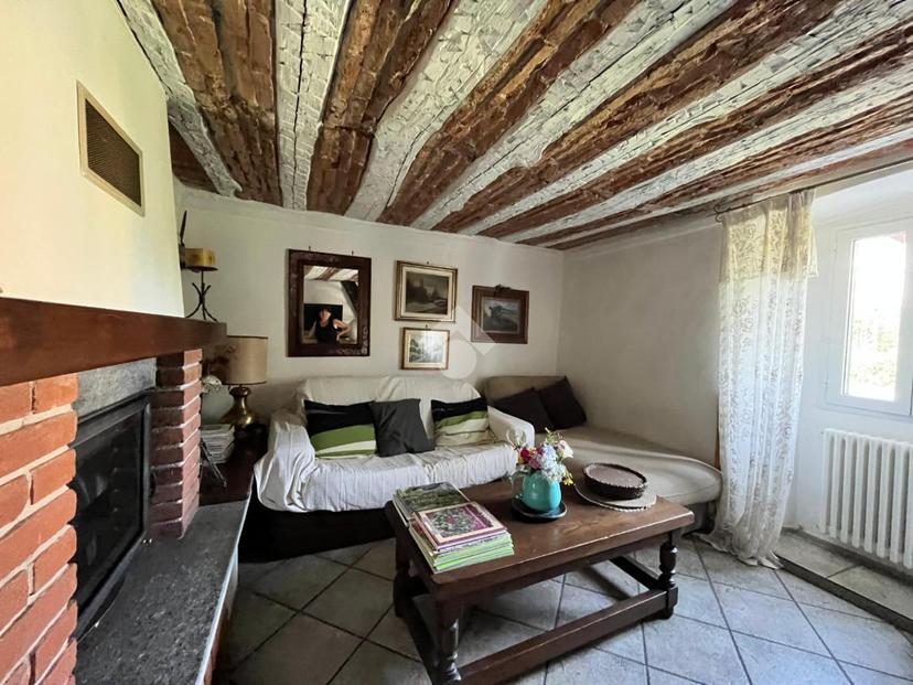 Casa indipendente in Vicolo Cavalice 11, Val di Chy — foto 2 di 5