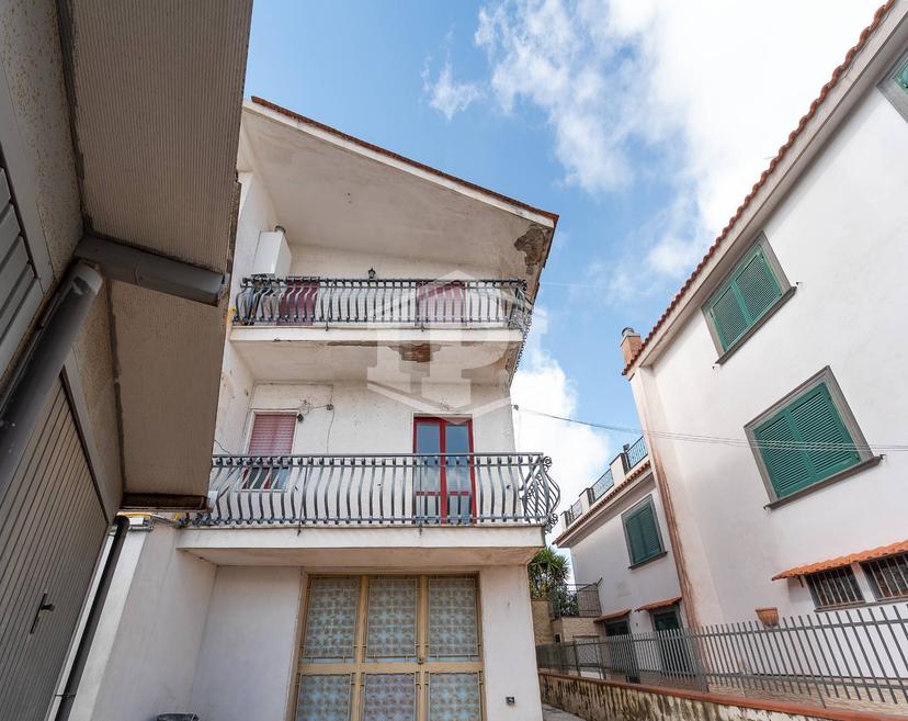 Villa in Via Nazareth ai Guantai 50, Napoli — foto 4 di 5
