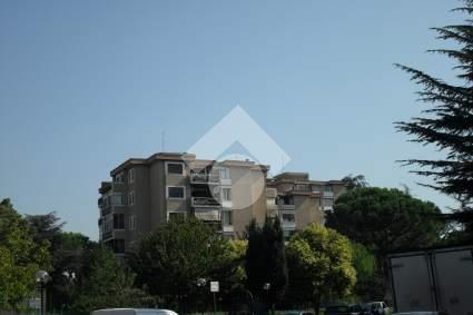 Quadrilocale in Via Cino del Duca 71, Roma