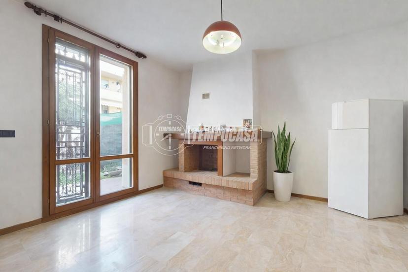 Villa a schiera in Via Amedeo Gordini, Valsamoggia