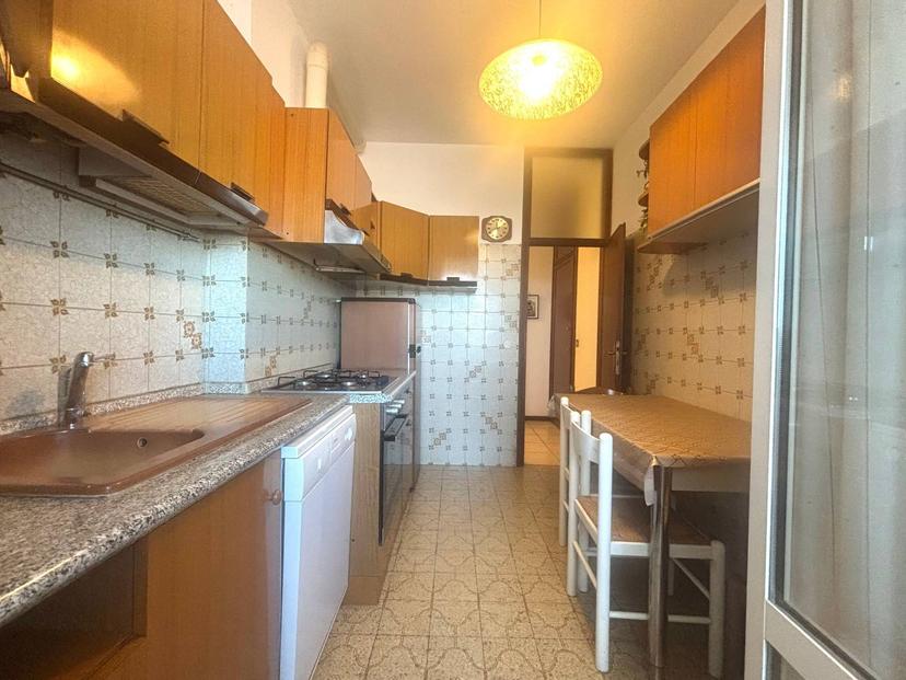 Trilocale in Via dei Salici 8, Milano