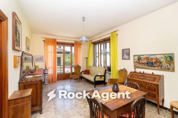 Villa bifamiliare in Regione Garrone 3, Reano — foto 2 di 5