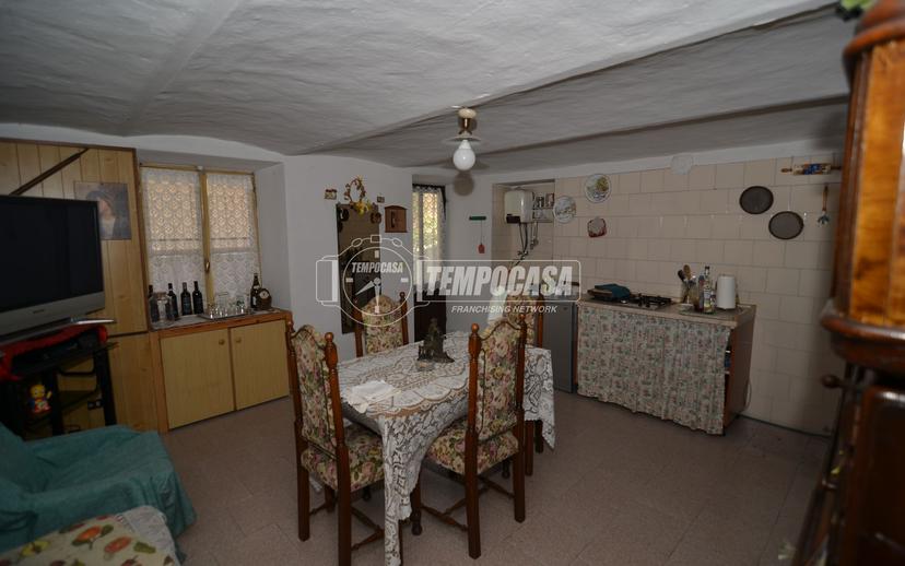 Casa indipendente in Frazione Villa 43/?, Traves — foto 3 di 5