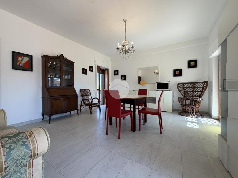 Trilocale in Viale Arcobaleno 48, Anzio