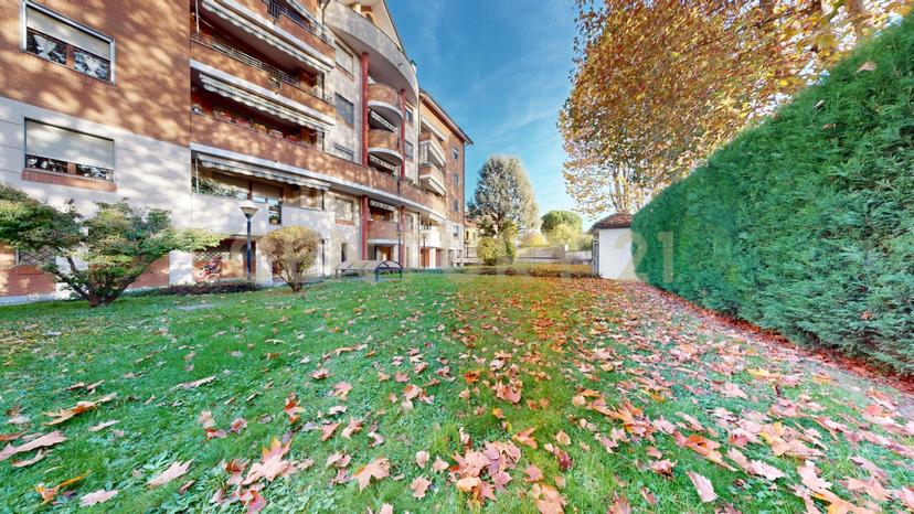 Trilocale in Via Gian Castelli 1, Vanzago — foto 2 di 5