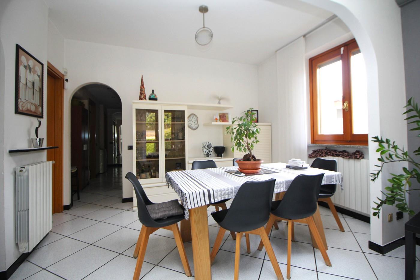Villa in Via Madonnina 11, San Giorgio su Legnano