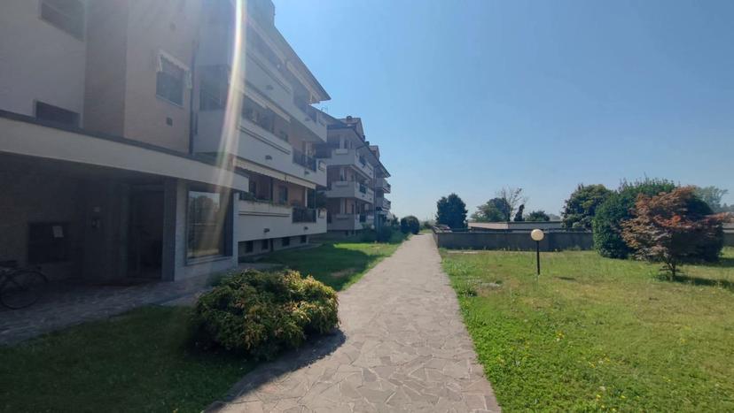 Monolocale in Via Nilde Iotti 3, Locate di Triulzi — foto 3 di 5
