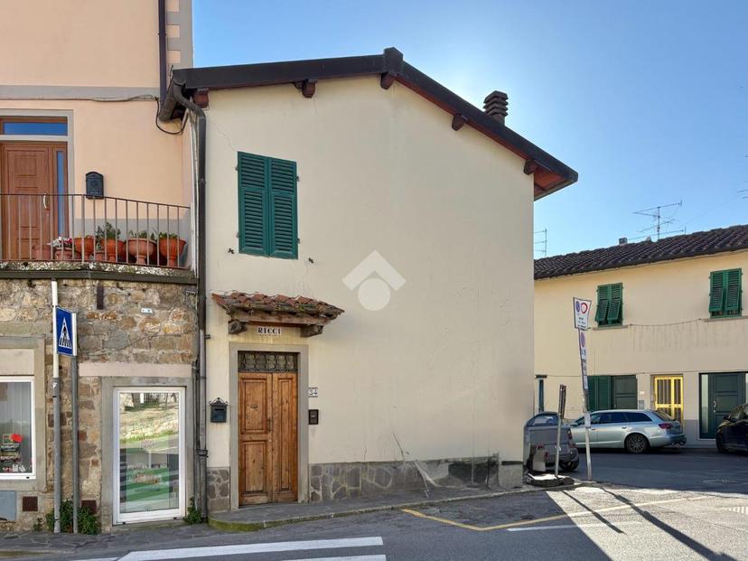 Casa indipendente in Via Vittorio Emanuele, Pelago — foto 4 di 5