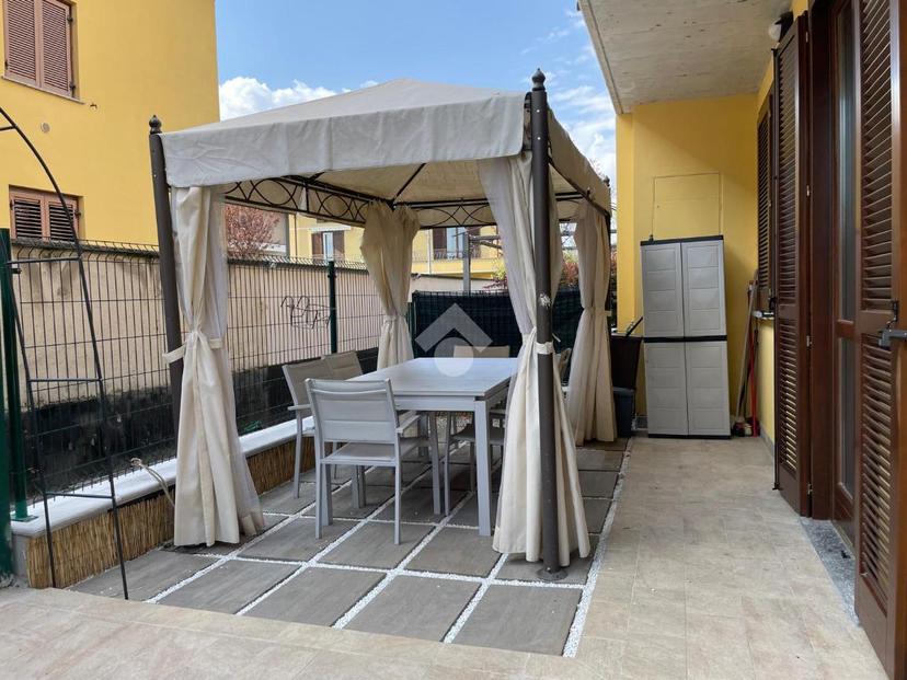 Villa a schiera in Via IV Novembre 19, Dairago — foto 2 di 5
