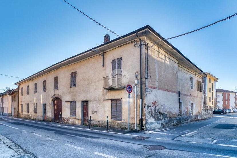 Casa indipendente in Via Peschiera 6, Piossasco