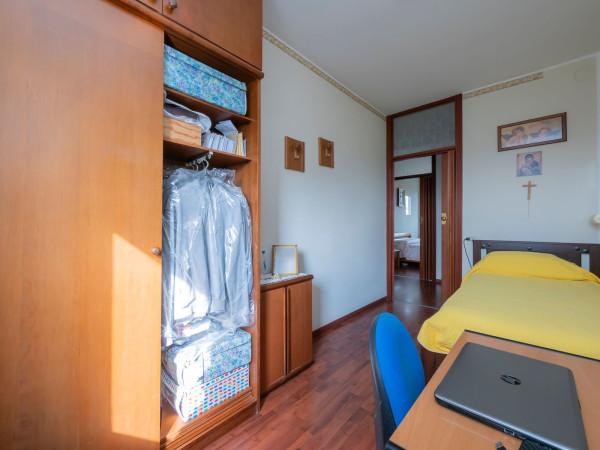 Trilocale in Via Viterbo 39, Milano
