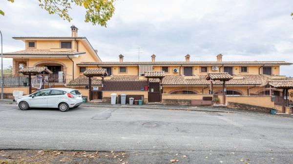 Villa a schiera in Via Pietro Vannucci, Guidonia Montecelio — foto 2 di 5
