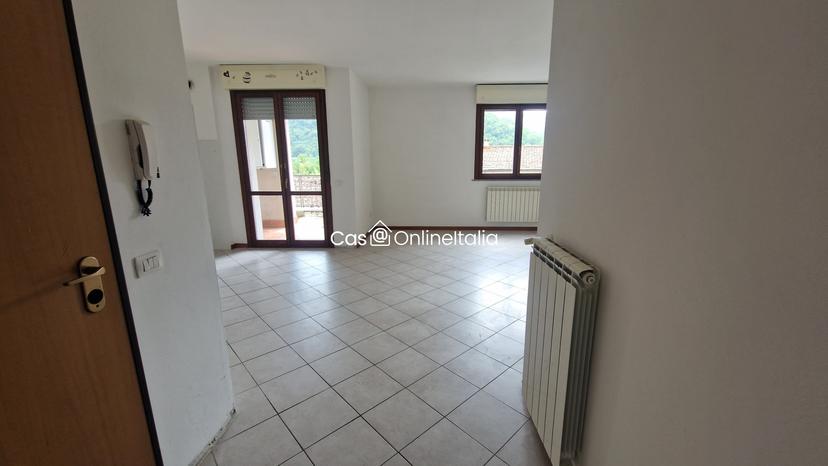 Quadrilocale in Via Vittorio Veneto, Dicomano 62, Dicomano — foto 4 di 5