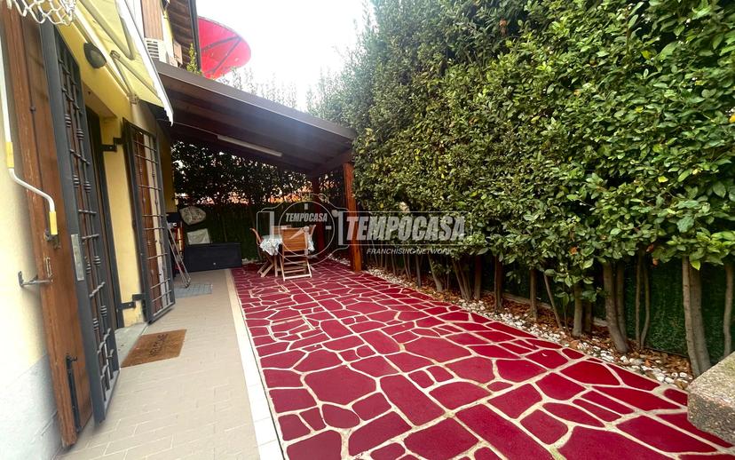 Quadrilocale in Via Borgo 1/3, Sant'Agata Bolognese — foto 2 di 5