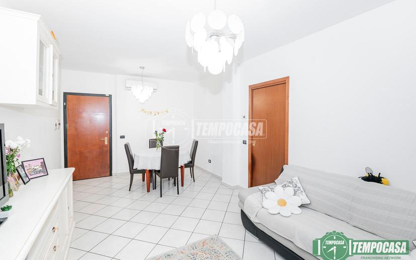 Trilocale in Via Fedor Dostoevskij 2, San Giuliano Milanese — foto 2 di 5