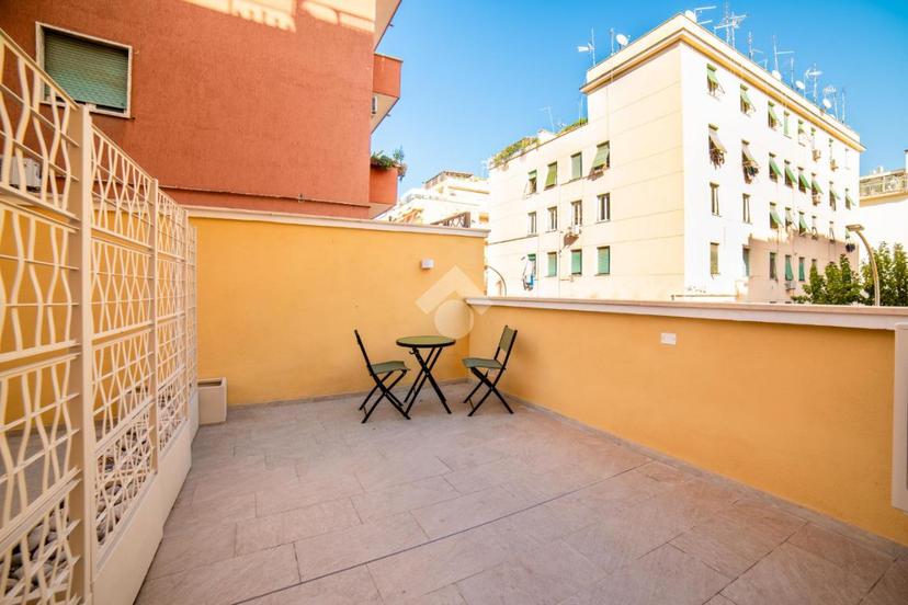 Bilocale in Circonvallazione Gianicolense, Roma