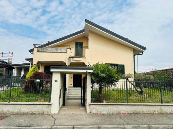Villa in Via Caduti di Nassiriya, Parabiago — foto 3 di 5