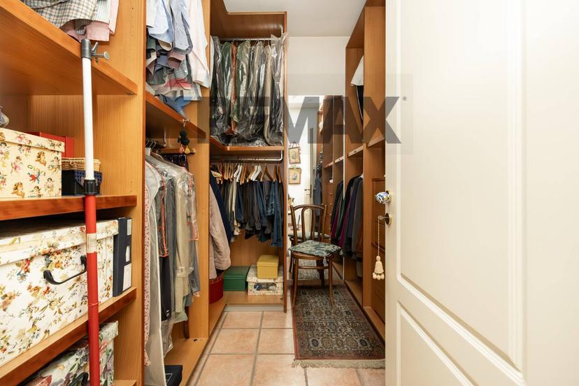 Appartamento in Via Monsignor Pietro Panzetti 16, San Colombano al Lambro — foto 2 di 5