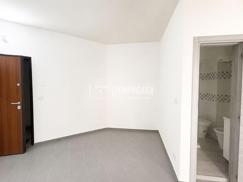 Monolocale in Via Salvo d'Acquisto 29, Napoli