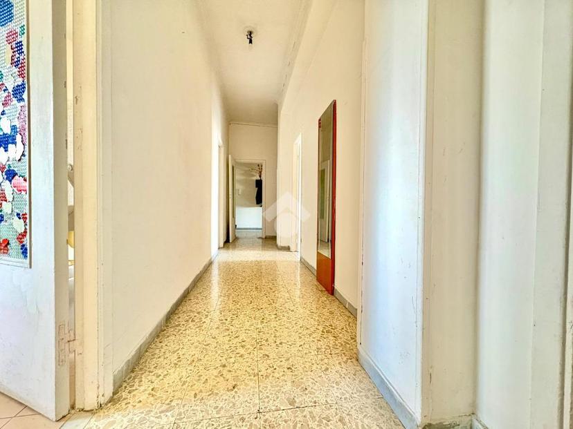Quadrilocale in Via G. Leopardi 203, Napoli