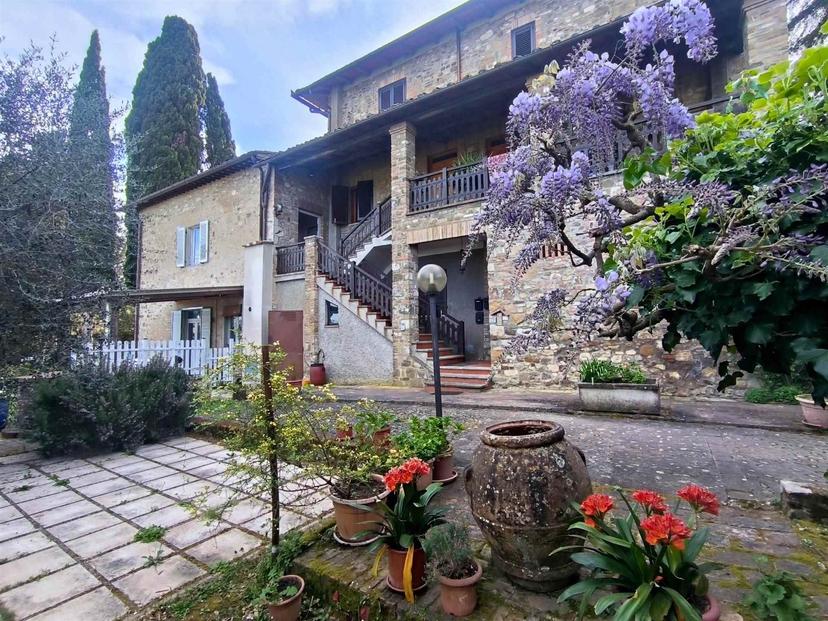 Trilocale in Strada di Linari, Barberino Tavarnelle — foto 3 di 5