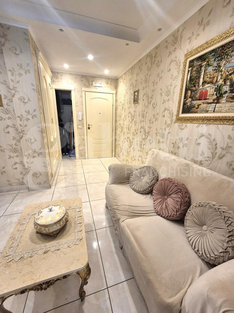 Bilocale in Vico II S.M. Avvocata , Napoli