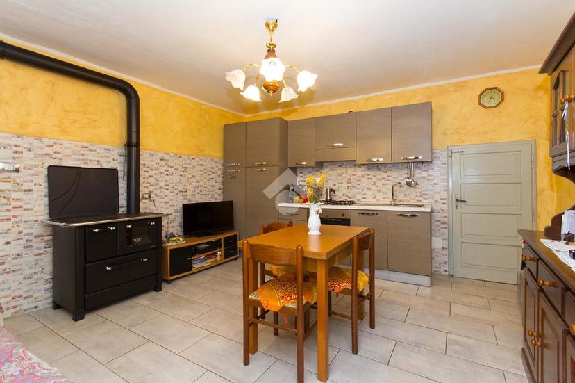 Casa indipendente in Via Malandrino 26, Val della Torre — foto 3 di 5