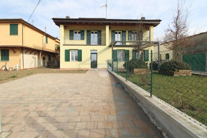 Villa in Via Mussolina 204, San Pietro in Casale — foto 2 di 5