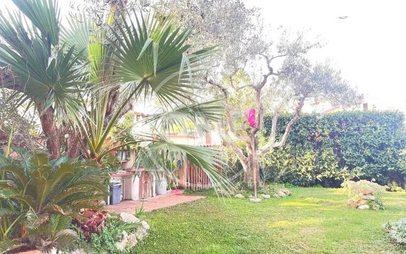 Villa bifamiliare in Via Verona 1, Ardea — foto 3 di 5