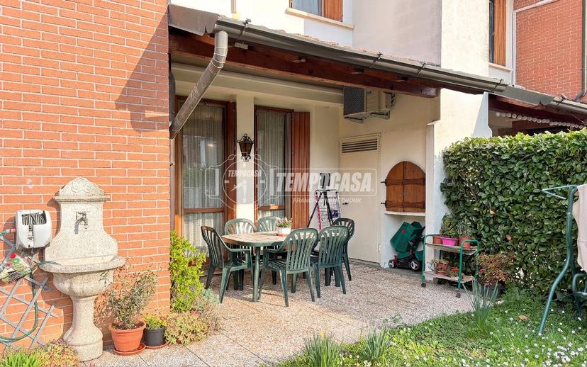 Villa a schiera, Paullo — foto 2 di 5