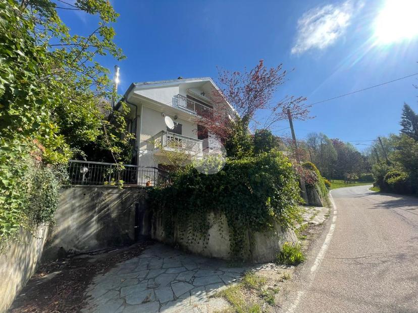 Villa in Borgata Levrette 7, Valgioie