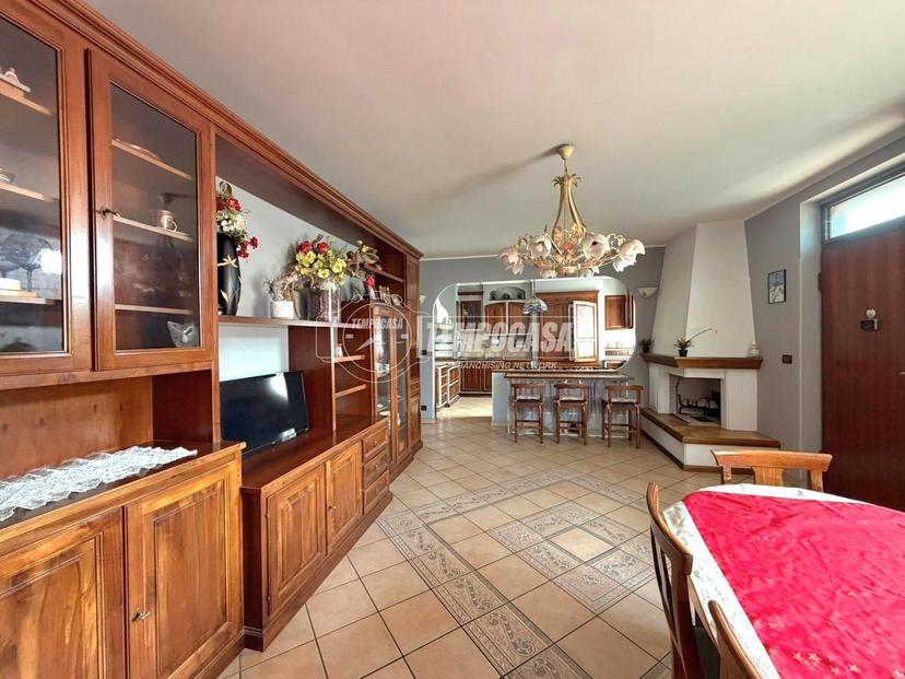 Casa indipendente in Via Garibaldi, Nichelino — foto 4 di 5