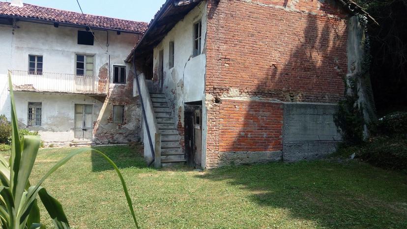 Casa indipendente in Via Mongreno 22, Pino Torinese