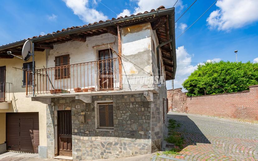 Casa indipendente in Vicolo Parrocchia, Chieri