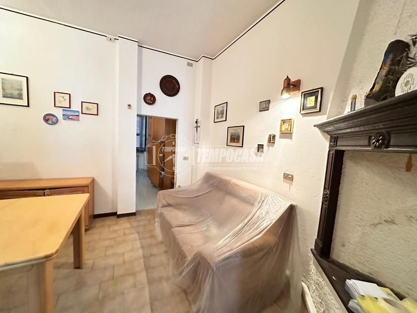 Casa indipendente in Via Camillo Benso Conte di Cavour 21, Grezzago — foto 2 di 5