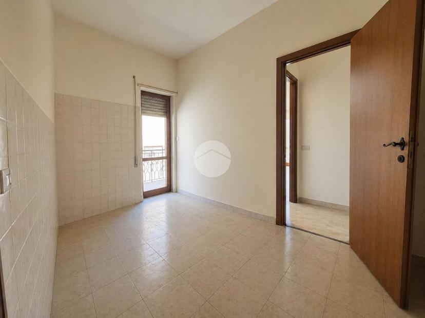 Bilocale in Via dei Bonacolsi, Roma