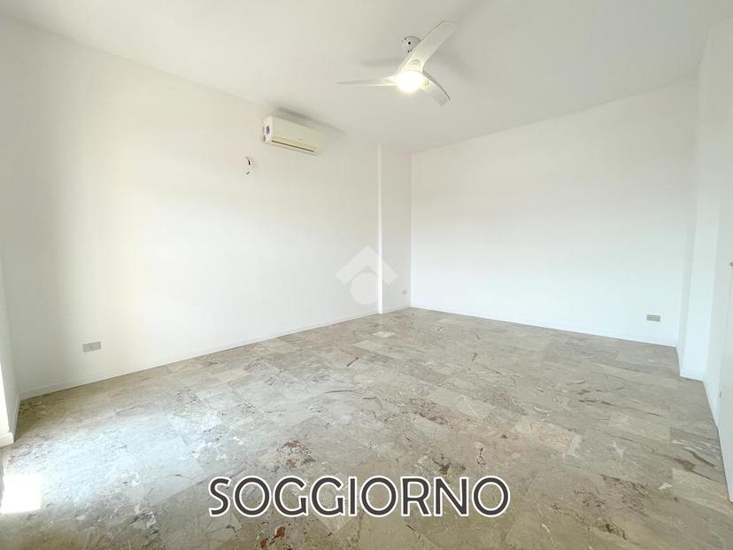 Trilocale in Via Giuseppe Verdi 15, Cornaredo — foto 3 di 5