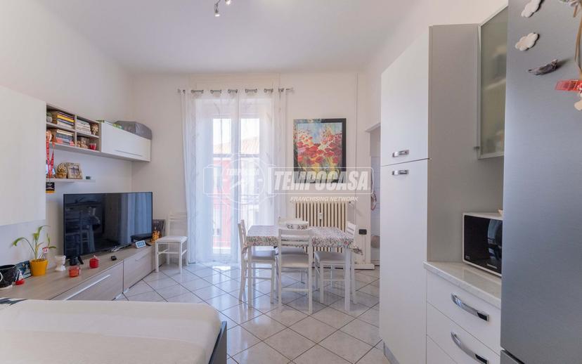 Bilocale in Viale Fulvio Testi 78, Milano