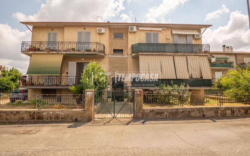 Trilocale in Via dei Tulipani, Anguillara Sabazia