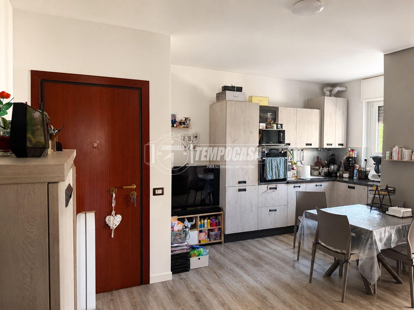 Trilocale, Pieve Emanuele