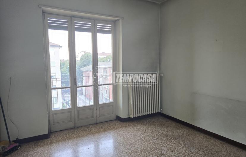 Trilocale in Via G. Viglione 11, Carmagnola — foto 2 di 5