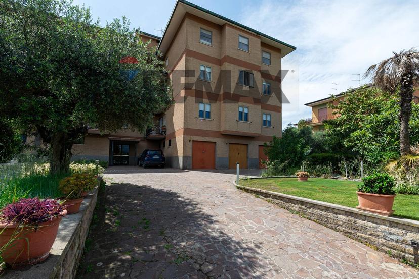 Quadrilocale in Via Tagliamento 16, Mentana