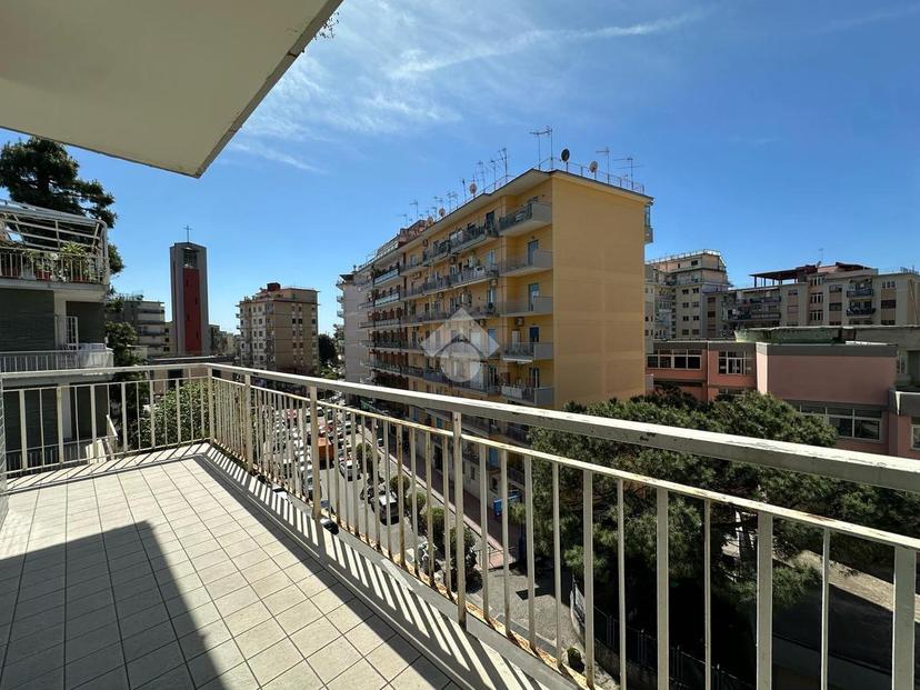 Appartamento in Via San Giacomo dei Capri 52, Napoli