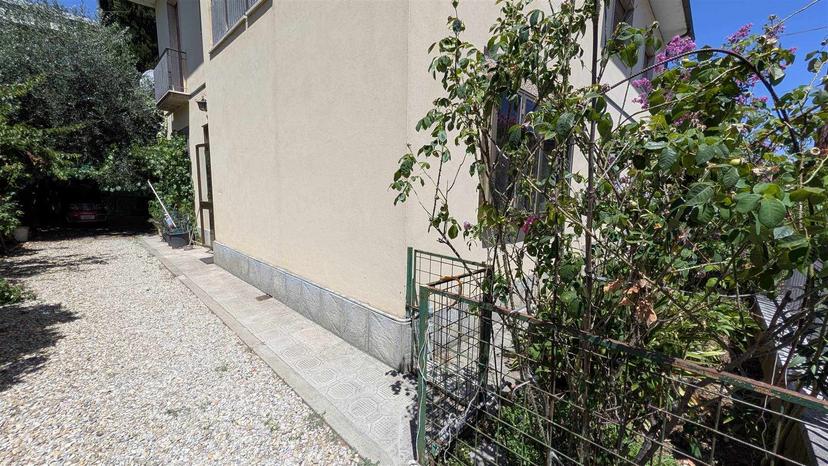 Casa indipendente, Scandicci — foto 3 di 5