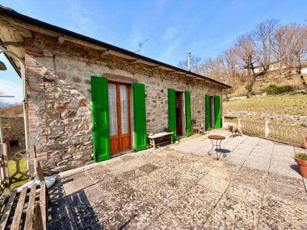 Sasso in Via Molinaccio 53, Gaggio Montano — foto 3 di 5