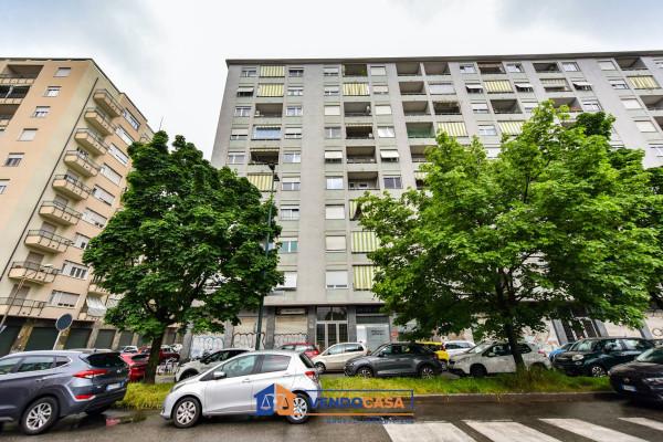 Quadrilocale in Piazza Tancredi Galimberti 1, Torino