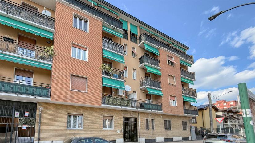 Trilocale in Via Rossini, Cinisello Balsamo