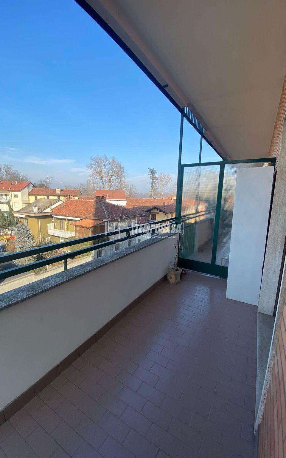 Trilocale, Villastellone